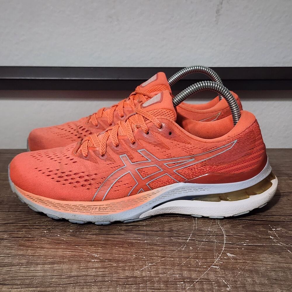 Asics Gel Kayano 28 Women's Athletic Running Shoes Sneakers Size 8 Coral Mist